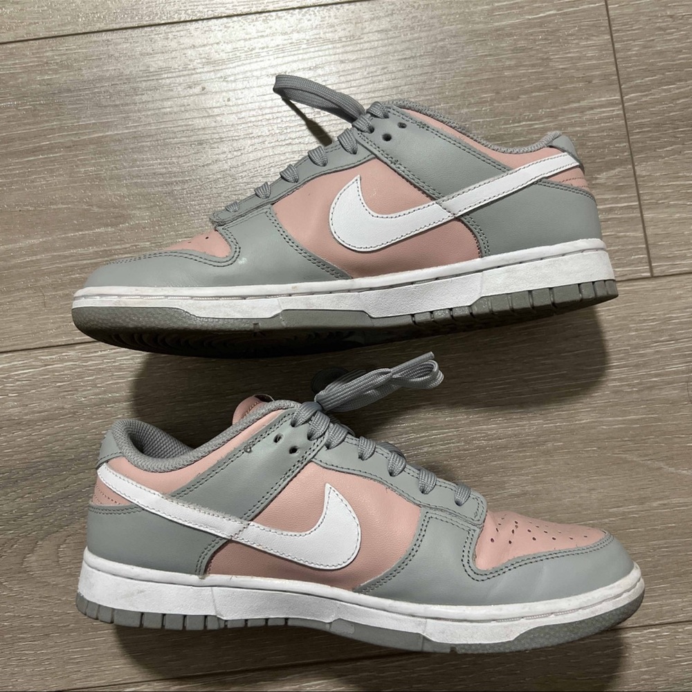 2021 Wmns Dunk Low 'Soft Grey Pink'. US Women's 9 (US Men's 7.5).